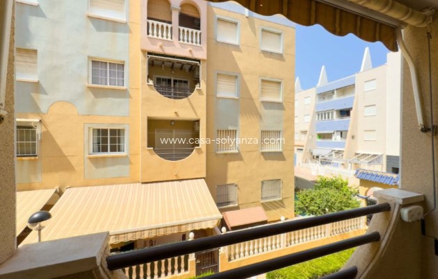 Wiederverkauf - Wohnung - Torrevieja - La Mata