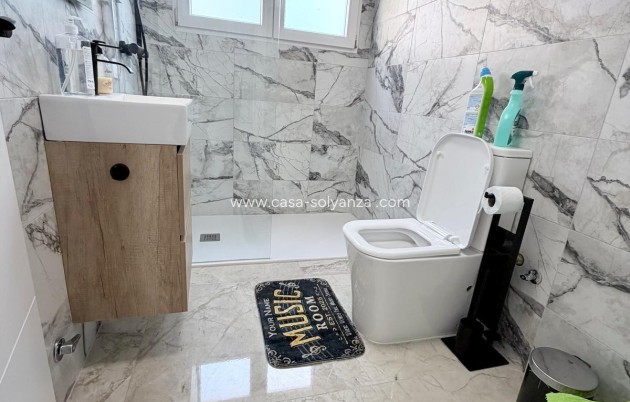 Resale - Apartment / flat - Torrevieja - Playa del Cura