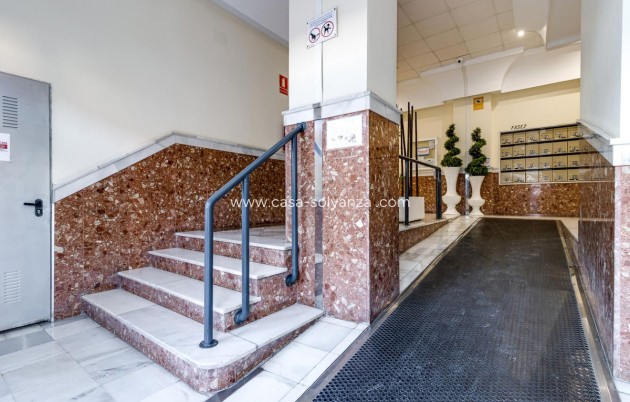 Herverkoop - Appartement / flat - Torrevieja - Torrevieja Centro
