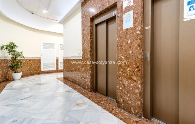 Herverkoop - Appartement / flat - Torrevieja - Torrevieja Centro