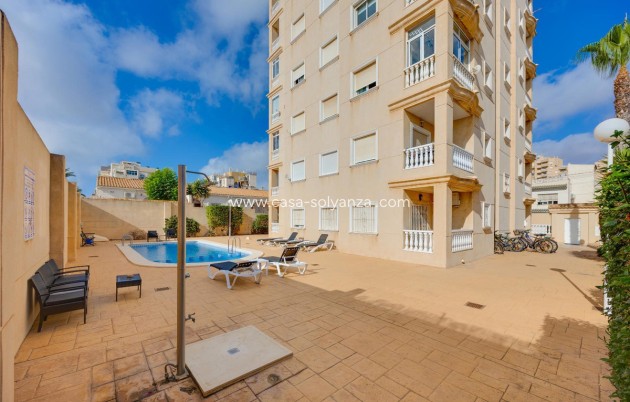 Revente - Appartement - Torrevieja - Torrevieja Centro