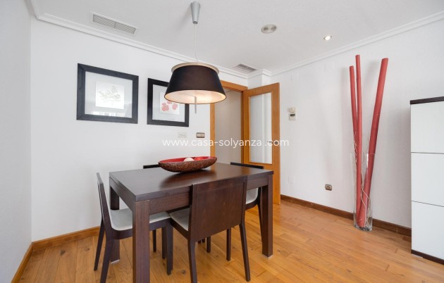 Wiederverkauf - Wohnung - Torrevieja - Torrevieja Centro