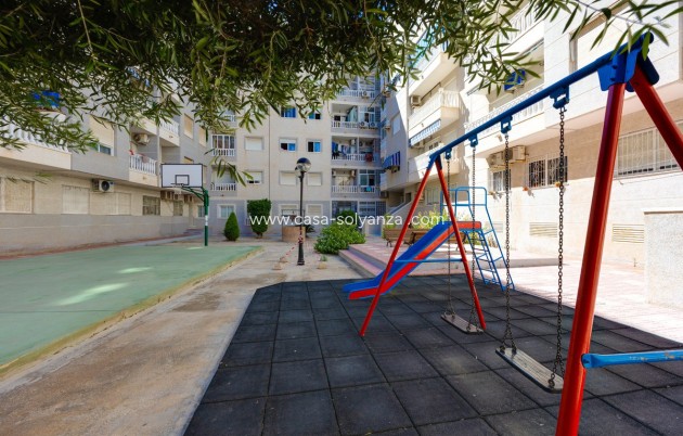 Herverkoop - Appartement / flat - Torrevieja - Torrevieja Centro