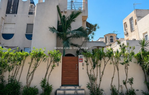 Herverkoop - Herenhuis - Torrevieja - Torrevieja Centro
