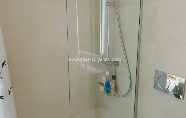 Wiederverkauf - Wohnung - Torrevieja - Torrevieja Centro