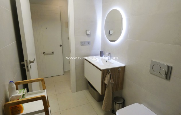 Wiederverkauf - Wohnung - Torrevieja - Torrevieja Centro