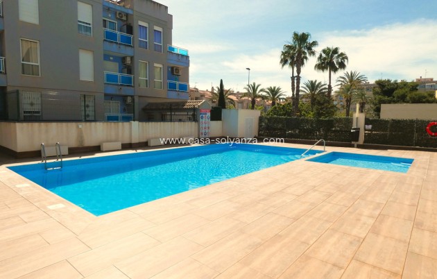 Wiederverkauf - Wohnung - Torrevieja - Torrevieja Centro