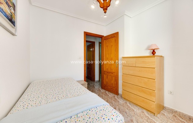 Resale - Apartment / flat - Torrevieja - Center