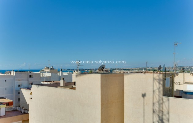 Resale - Apartment / flat - Torrevieja - Center