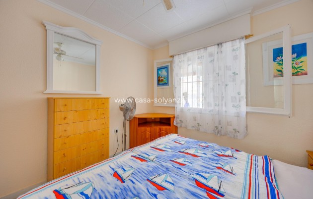 Reventa - Bungalow - Torrevieja - San Luis