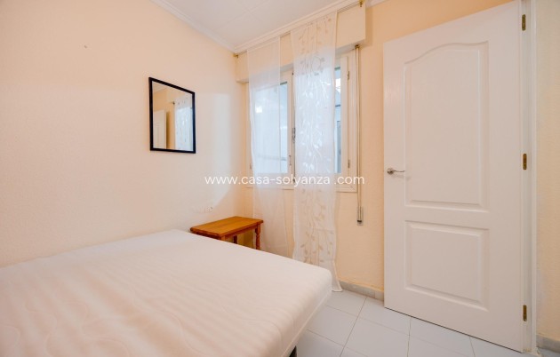 Reventa - Bungalow - Torrevieja - San Luis