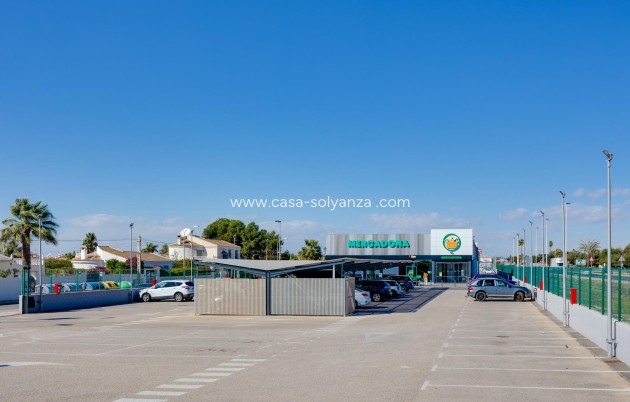 Reventa - Bungalow - Torrevieja - San Luis