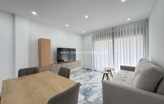 Reventa - Apartamento / piso - Torrevieja - Estacion Autobuses