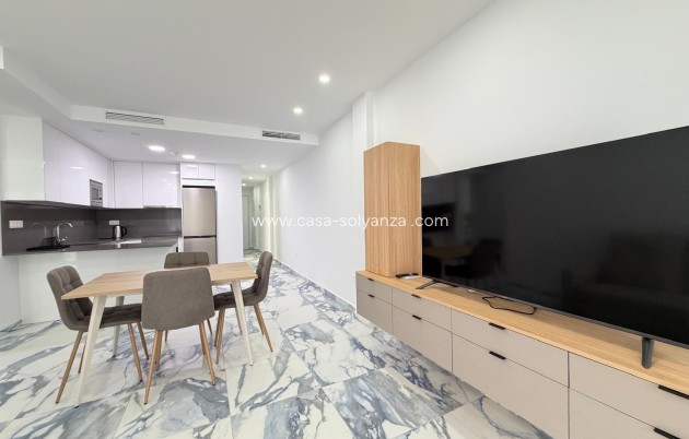 Reventa - Apartamento / piso - Torrevieja - Estacion Autobuses