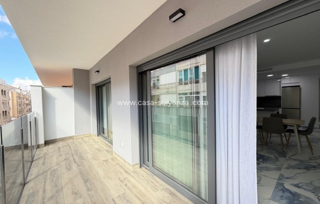 Reventa - Apartamento / piso - Torrevieja - Estacion Autobuses
