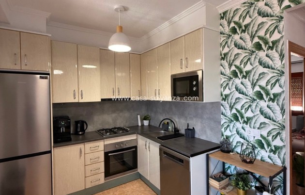 Reventa - Apartamento / piso - Torrevieja - La Mata