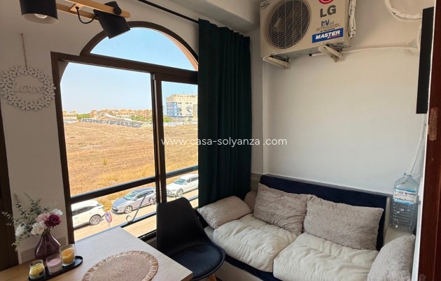 Reventa - Apartamento / piso - Torrevieja - La Mata