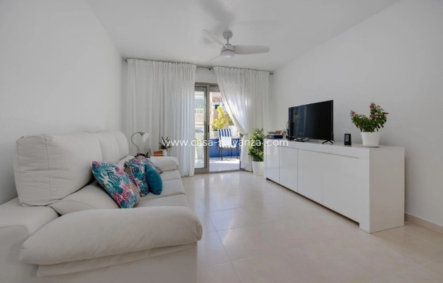Resale - Apartment / flat - Torrevieja - Torrevieja Centro