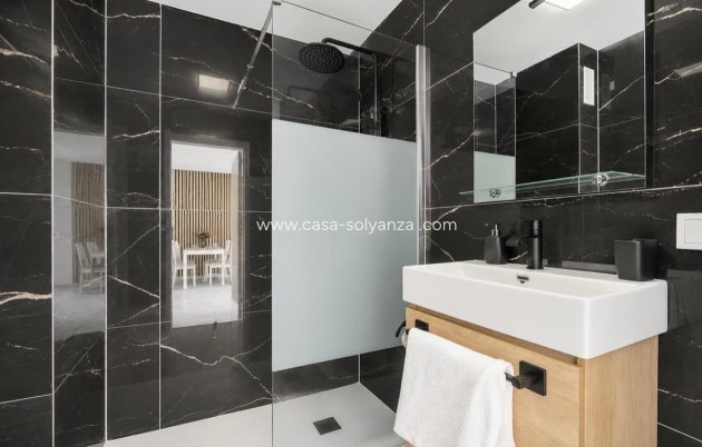 Revente - Appartement - Torrevieja - Torrevieja Centro