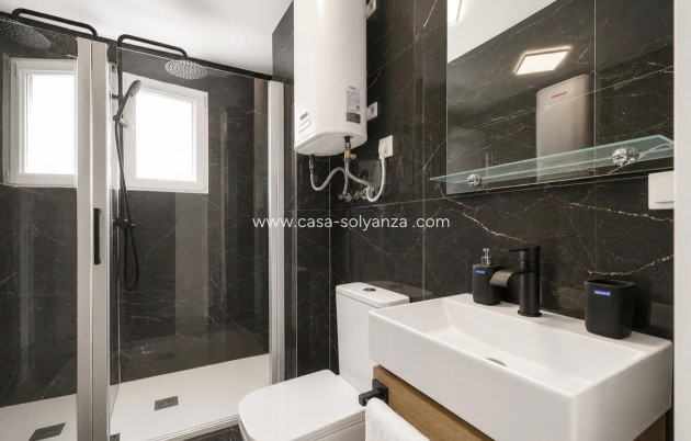 Revente - Appartement - Torrevieja - Torrevieja Centro