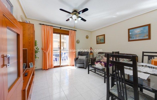 Resale - Apartment / flat - Torrevieja - Playa del Cura