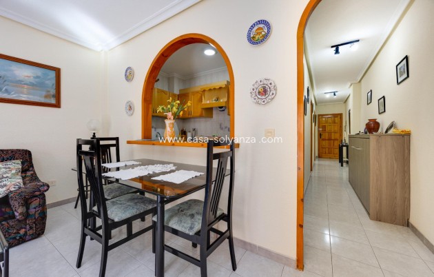 Resale - Apartment / flat - Torrevieja - Playa del Cura