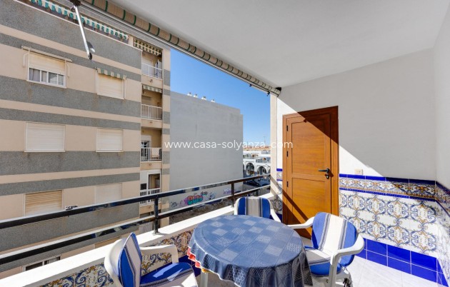 Resale - Apartment / flat - Torrevieja - Playa del Cura