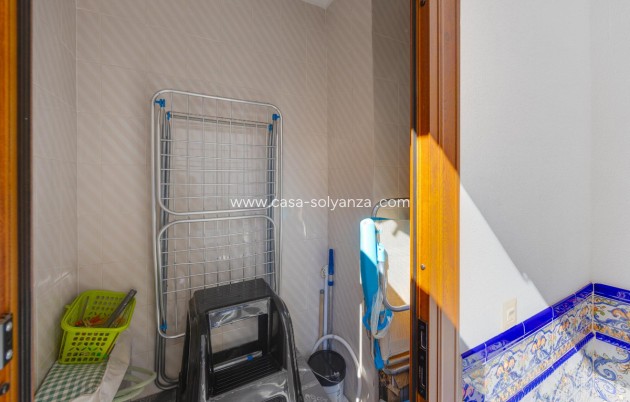 Resale - Apartment / flat - Torrevieja - Playa del Cura