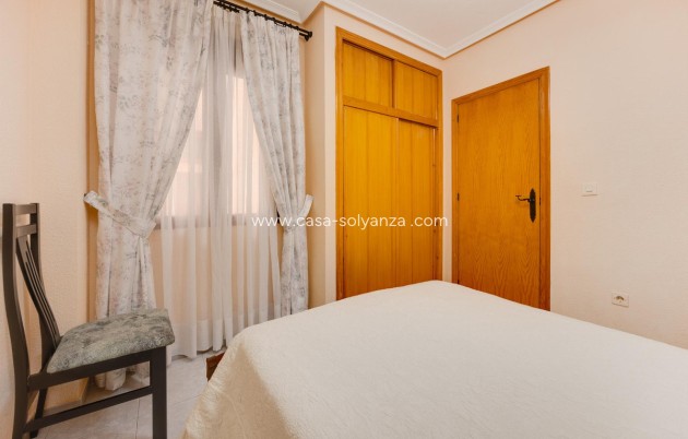 Resale - Apartment / flat - Torrevieja - Playa del Cura