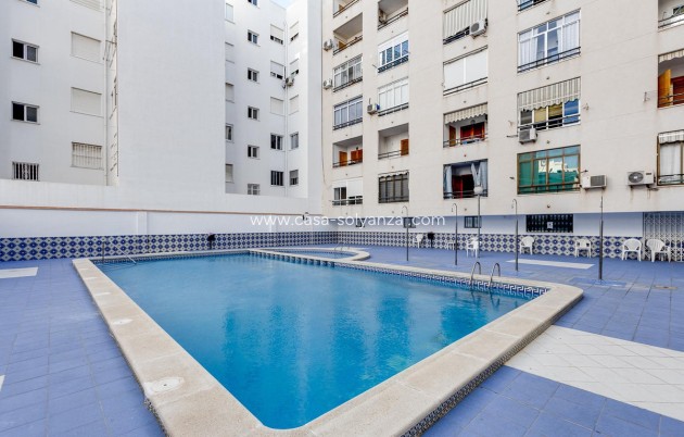 Resale - Apartment / flat - Torrevieja - Playa del Cura