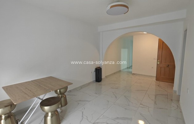 Wiederverkauf - Wohnung - Torrevieja - Torrevieja Centro