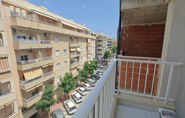 Wiederverkauf - Wohnung - Torrevieja - Torrevieja Centro