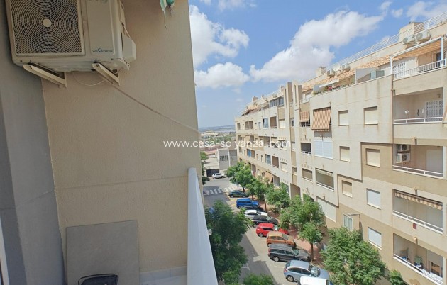 Wiederverkauf - Wohnung - Torrevieja - Torrevieja Centro