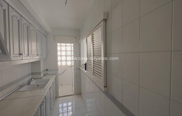 Wiederverkauf - Wohnung - Torrevieja - Torrevieja Centro