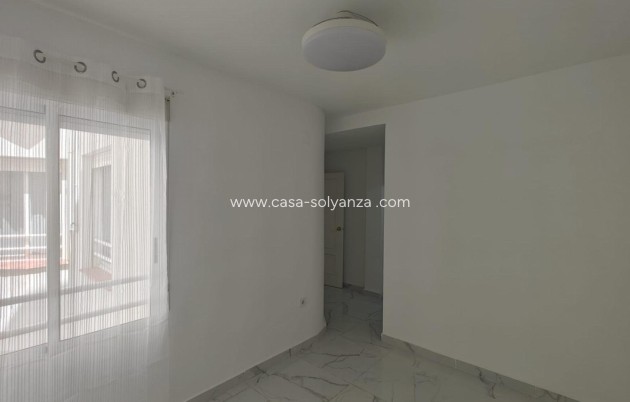 Wiederverkauf - Wohnung - Torrevieja - Torrevieja Centro
