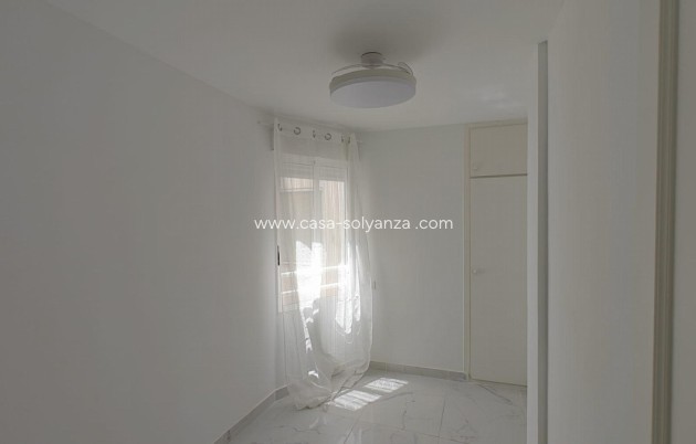 Wiederverkauf - Wohnung - Torrevieja - Torrevieja Centro