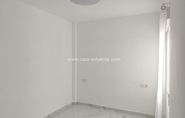 Wiederverkauf - Wohnung - Torrevieja - Torrevieja Centro