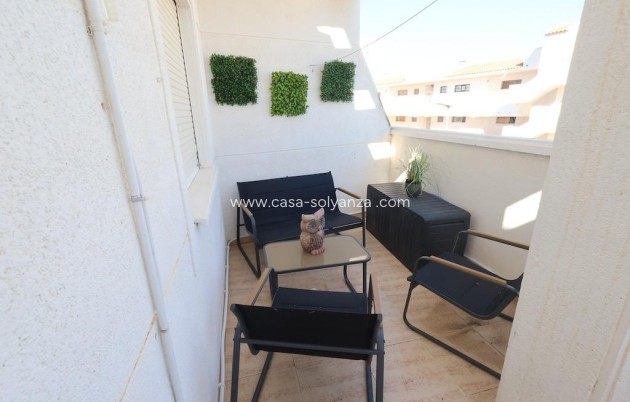 Resale - Apartment / flat - Torrevieja - Estacion Autobuses