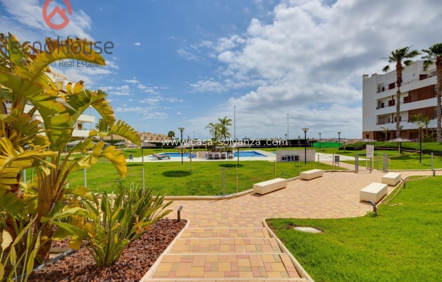 Resale - Apartment / flat - Orihuela Costa - Lomas de Cabo Roig