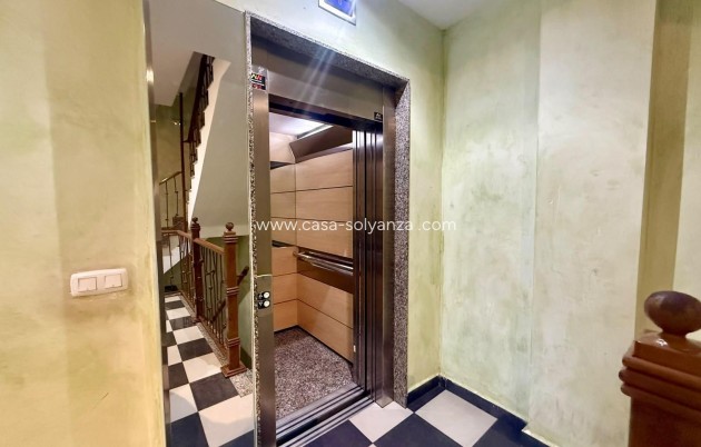 Revente - Appartement - Torrevieja - Center