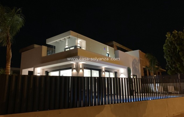 Obra nueva - Villa - Daya Nueva - Pueblo