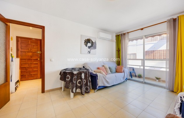 Wiederverkauf - Wohnung - Torrevieja - Playa del Acequión