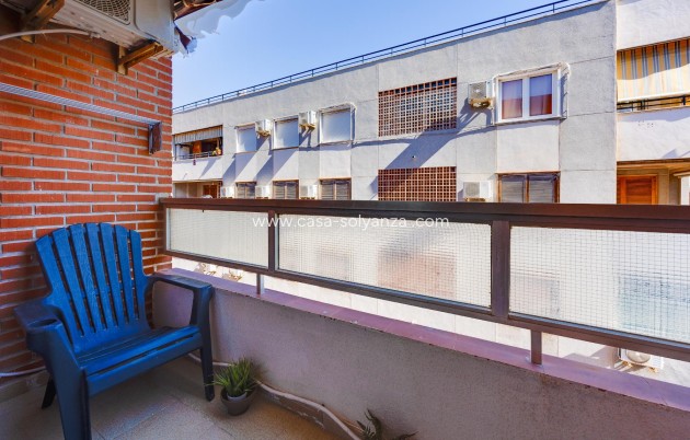 Wiederverkauf - Wohnung - Torrevieja - Playa del Acequión