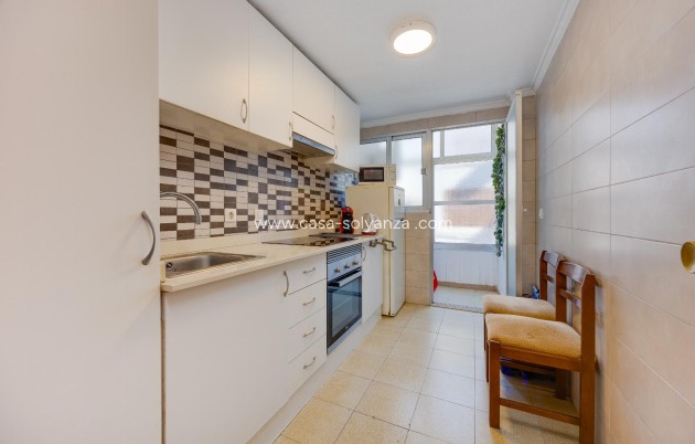 Wiederverkauf - Wohnung - Torrevieja - Playa del Acequión