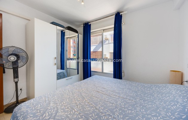 Wiederverkauf - Wohnung - Torrevieja - Playa del Acequión