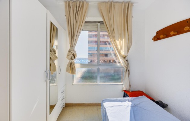 Wiederverkauf - Wohnung - Torrevieja - Playa del Acequión
