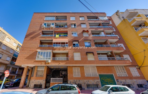 Wiederverkauf - Wohnung - Torrevieja - Playa del Acequión