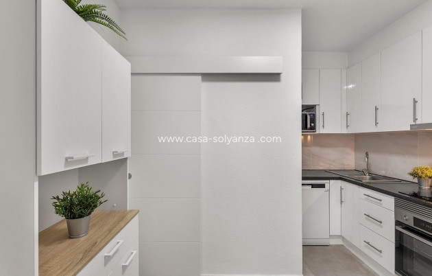 Reventa - Apartamento / piso - Torrevieja - Playa de los Locos