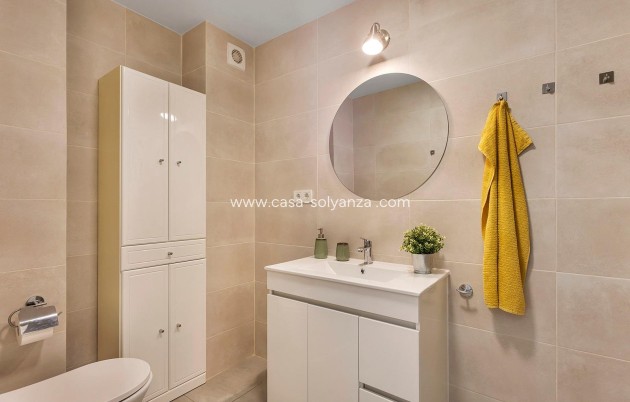 Reventa - Apartamento / piso - Torrevieja - Playa de los Locos