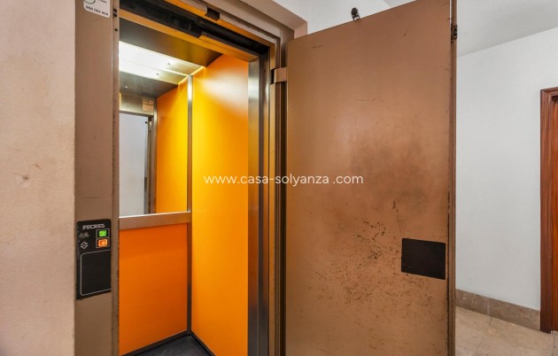 Reventa - Apartamento / piso - Torrevieja - Playa de los Locos